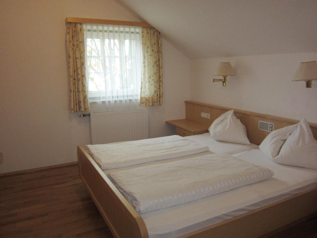 Ferienwohnungen Forellenhof Waldner Gundersheim Oda fotoğraf